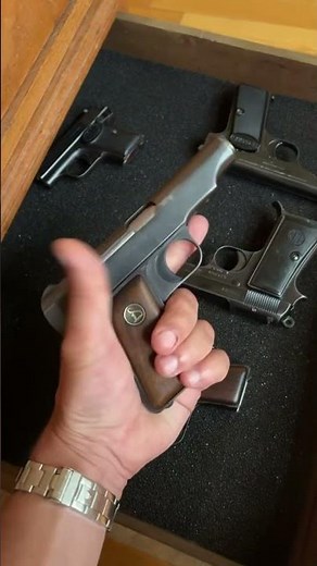 Day 8 of 10 Historic Handguns - the Ortgies 7.65mm Deutsche Werke Werk Erfurt