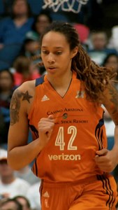 435 reactions · 25 shares | Brittney Griner made history last game. Now she’s back for more  BG is now 2nd all-time in career BLKS, surpassing Lisa Leslie and adding to her legacy as one of the game’s top defenders! Catch her and the Dream in action tonight against the Mystics at 7:30pm/ET on ION | WNBA | Facebook