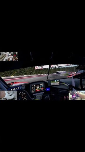 ACC REDBULLRING FIGHT FERRARI VS PORCHE