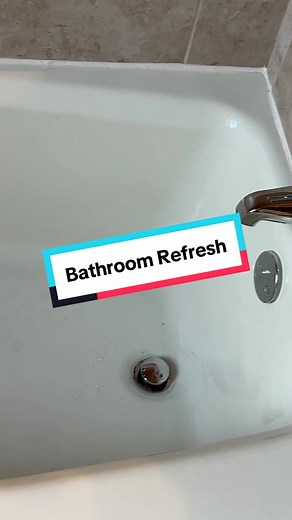 GE Sealants Bathroom Refresh Tutorial