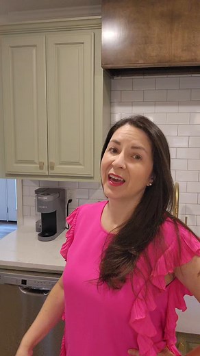 These 3 small upgrades really make an impact to give your builder-grade kitchen, a high-end feel. *BONUS TIP - Do not forget to add clear rubber bumpers to the inside of your cabinet doors and drawers to prevent damage to the cabinet frame and dampen any noise. #kitchen #upgrade #tip #builder #basic #greenkitchen #cabinetupgrade | Pink2Palace