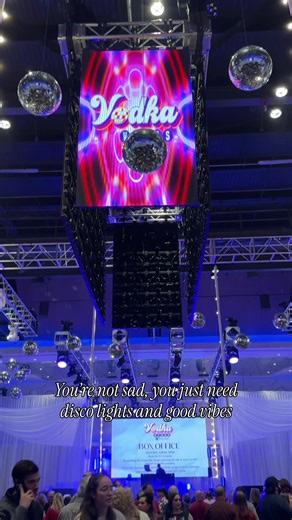 Good vibes, disco flair, and Foxwoods energy with special savings to match ✨🍸 Lock in your Vodka Vibes tickets now using the code: FLASH at checkout and thank us later 😉 Tickets are at the link in bio🕺