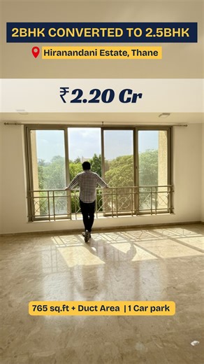 Jaspreet Singh on Instagram: "2.5 BHK (Converted) for Sale Rodas Enclave, Hiranandani Estate – Thane West •North-East entrance (Vastu compliant) •Only 4 apartments per floor — quiet & private living •Spacious living & dining with large windows & excellent natural light •View of lawn tennis court & clubhouse •Lower floor in an 18-storey building •Smart 2BHK converted to 2.5BHK using duct space •Ideal for home office / study / guest room •Modular kitchen with gas pipeline & hob •Marble flooring in