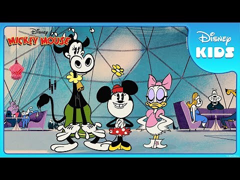Minnie, Daisy, and Clarabelle Cow Try to Enjoy A Fancy Meal 🍽️ | Mickey & Friends | ‪@disneykids‬
