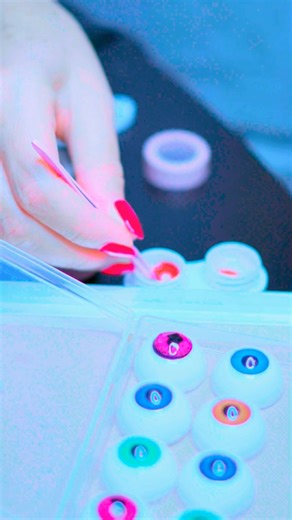 How to Store Contact Lenses Safely and Properly 4K HDR HLG #contactlenses