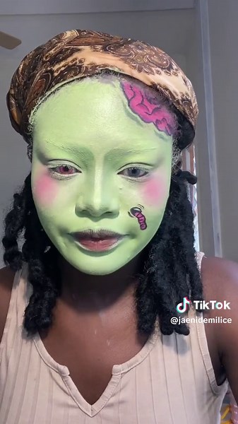 Zombie Girl Makeup Transformation