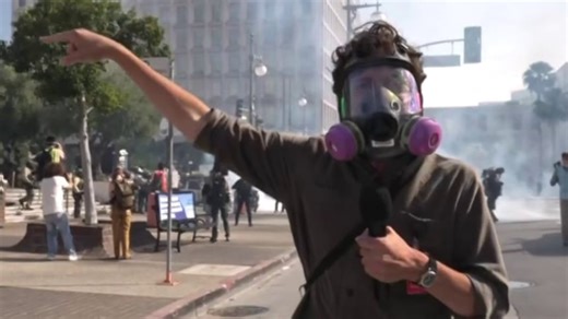 Police deploy tear gas at L.A. protest near federal building