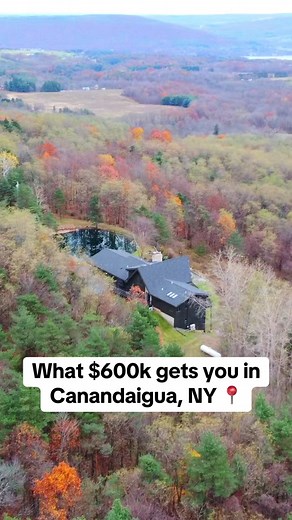 What $600k gets you in Canandaigua, NY 📍🍂 #UpstateNY #RealEstate #Photography #Videography #Autumn