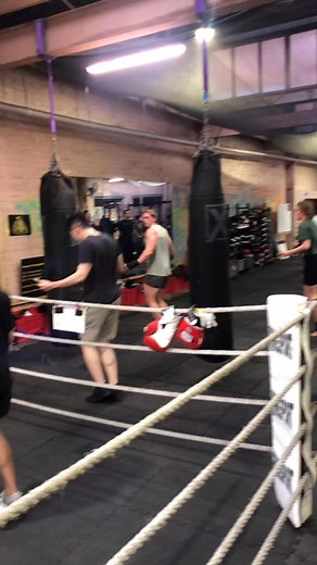 Friday nights Kickboxing and Boxing classes | Adelaide Kickboxing