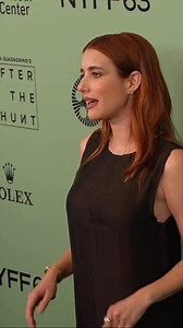 Emma Roberts bei der Premiere von "After the Hunt" in New York City 🖤 | VOGUE Germany