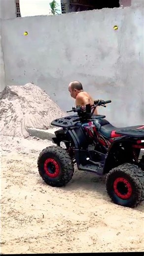 Leoncio punctures a Pililiu bicycle wheel #humor #funny #memes #comedy #laugh #pililiu #reels #rire