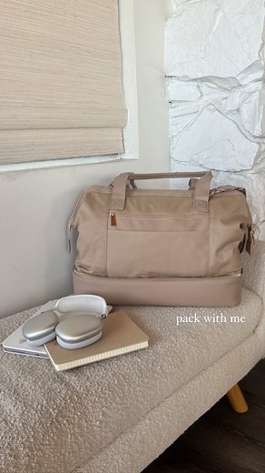 1.5M views · 10K reactions | #SamsPartner packing for a weekend trip in one tote — using my Member’s Mark Weekender Travel bag from @SamsClub 懶 #samsclub #membersmark #packwithme #packwithmeforvacation #asmrpacking | Maxie Elise | Facebook