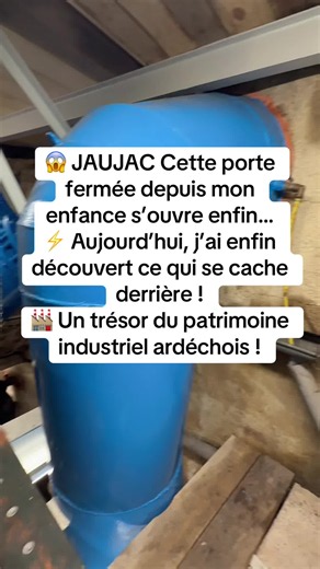 ⚡ UNE VISITE EXCEPTIONNELLE À JAUJAC ! 😍 ⚠️Bien entendu réalisé avec la présence et l’autorisation du propriétaire de cette installation⚠️ Depuis tout petit, je passe devant cette ancienne centrale hydroélectrique, toujours fermée… Et depuis tout petit, je rêve de découvrir ce qui se cache à l’intérieur ! Aujourd’hui, ce rêve est devenu réalité ! 🤩 Cette centrale au fil de l’eau raconte une page fascinante de notre patrimoine ardéchois. À l’origine destinée aux moulinages, elle fut parmi les p