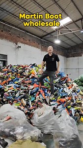 Ross Boss Business on Instagram: "Martin boot wholesale. moq 500 pairs #shoes #wholesale"