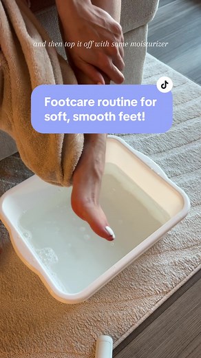 Its simple! Soak, buff and moisturize! #footcareroutine #pedicure #athomepedicure #footcare #footcaretips #footcareiskey #glowxie #glassfootfile