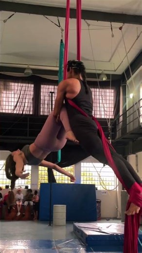 Duo de tecido acrobático 🌹💜