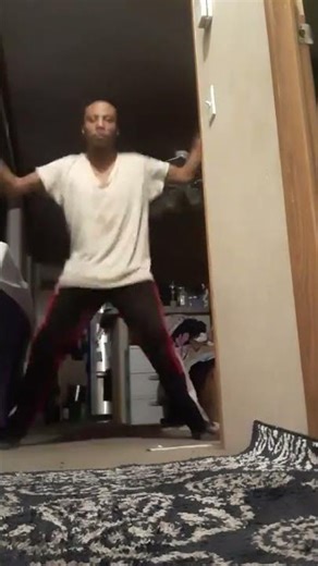 the five heartbeats dresser dancing scene