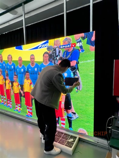 Fixing LED Screen Lag: Simple Solutions Explained