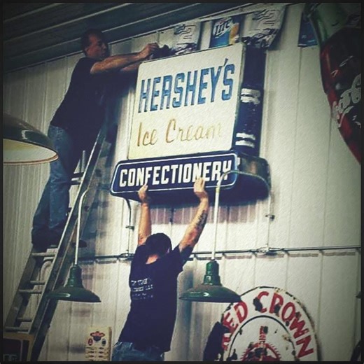 Saturn Car Owners - SixthSphere.com | Any idea what this light means first time I've saw it 2002 Saturn l200 2.2L auto | Facebook