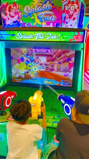 🎮🐠 Playing the fish shooting arcade game — so fun and addictive!