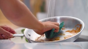 Scotch-Brite Commercial Size Heavy-Duty Scour Pad (16-Pack) 220-8-CC COMBO1