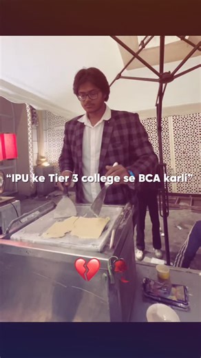 Varun Jindal on Instagram: "🤡 . . . . . #reels #viralreeĺs #funnyreels #actingreels #explore"