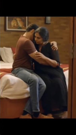 😘kissing in room scene malayalam movie