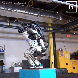Atlas, un robot bipède de Boston Dynamics pouvant faire un salto arrière. | 1 innovation par jour.