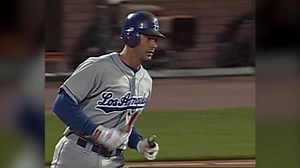 Shawn Green reached a new level in the 2001 season. | Los Angeles Dodgers Highlights