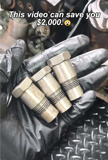 Sensor de oxígeno para carros #alabama #eldelaford #latinostiktok #subastasdecoches #sensordeoxigeno #mechanic #mecanico#carreview#TikTokshopBlackFriday#cartok #TikTokshopcybermonday