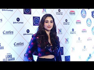 Beautiful Disha Parmar At Lions Gold Awards 2022