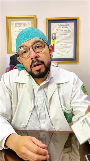 🎥🩺 ¿Tomar sildenafil todos los días puede m*t@rte? 😰 El Dr. Hernández Cabezas, aclara este tema del que muchos hablan, pero pocos explican. 📲 Dale play, déjanos tu opinión en los comentarios y comparte esta información que podría cuidar tu salud o la de alguien cercano. #Salud #Urología #DrHernándezCabezas #Sildenafil #MitosYSexualidad #EducaciónMédica | Centro de Urología - Dr. David Hernández Cabezas