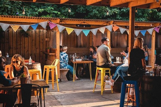 Edinburgh Taxi driver hoping it's third time lucky with his dog at Crufts