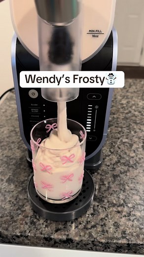 DrinkingWithTheHollomans on TikTok