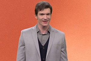 Connor Storrie spoofs Armie Hammer cannibal scandal in shocking 'SNL' Tourette's sketch