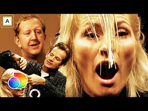 Jon Almaas klipper lugg på Mia Hundvin | Praktisk info | discovery+ Norge