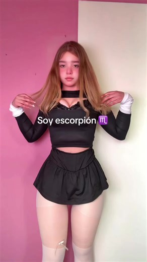 Sarah Sophia: Estilo y Zodiacalidad Escorpión