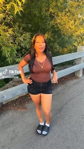 🇱🇰🇨🇦 Three Sisters💕 | Angelo Stephen