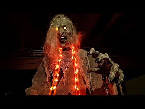 SPIRIT HALLOWEEN (2025) CRYPT COUNTESS ANIMATRONIC DEMO 🎃😈💀