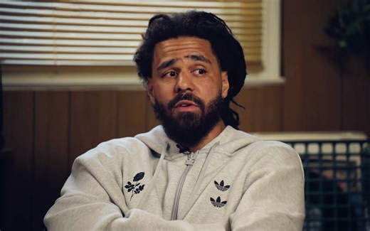 J. Cole Discusses Drake & Kendrick Lamar Beef, Admits Apology Backlash Affected Him - HipHopDX