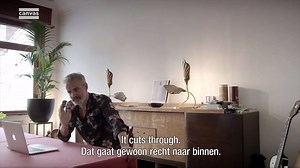 Ruben Block ( Triggerfinger) haalde inspiratie voor zijn gitaarspel bij Poison Ivy (musician) van The Cramps. En geef toe, er is toch geen betere band om nog eens te beluisteren zo rond Halloween. Kijk straks naar Off the record op televisie of nu al online: http://cnv.as/OTR-RubenBlock | VRT Canvas