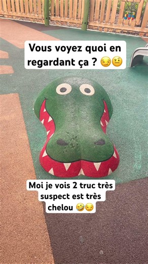 Vous voyez quoi vous ? 😏 #haha #memes #humour #viral #viralvideo #blague #lol #tendance #fpyシ #rire