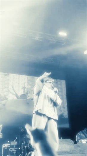 Oliver Tree Clips on Instagram: "Alien Boy is still a banger #olivertree #lyrics #nostalgic"