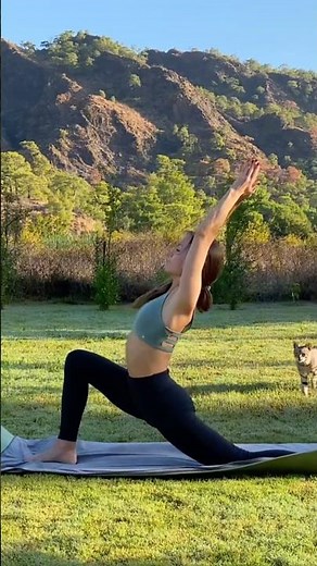 Try This 20 min Easy Morning Yoga Flow!