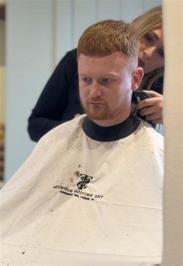 From confusion to clarity - in real time. This is what focused, one-to-one training looks like when barbering is taught properly. No noise. No overwhelm. Just understanding, confidence, and visible progress ✂️ Learning today at British School of Beauty and Barbering - where simplicity creates mastery. 📍UK-based | 🌍 Worldwide training 🎓 CPD approved courses available | 1-to-1 options #barbereducation #barbertraining #Barberschool #barbersoftiktok #haireducation