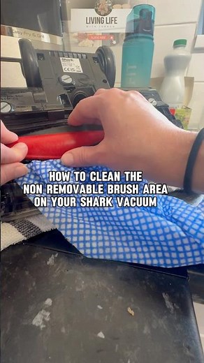 How to clean shark vacuum