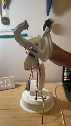 6OF robotic arm using arduino #tech #arduino