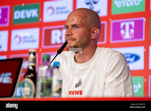 Rene Wagner (1. FC Köln, Trainer) Gemeinsame Pressekonferenz 1.FC Köln mit Cheftrainer Rene Wagner und Cheftrainerin der Frauen Britta Carlson im Clubhaus am Geißbockheim, Saison 2025 2026, 30.04.2026 DFB regulations prohibit any use of photographs as image sequences and or quasi-video. (Photo by HMB Media/Marco Bader/Sipa USA Stock Photo - Alamy