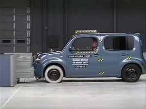 Nissan Cube crash test 2010-2011