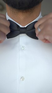 Do you like the outfit with tuxedo blazer? ⚠️ Video description: - Black suit pants. - Tuxedo shirt. - Black bow tie. - Velvet belt. - Wet effect for hairstyle. - Patent leather shoes with velvet. - Sunglasses. 😎 - Velvet double breasted blazer. And bang!!! 😎🚀 —————— 🇪🇸 ¿Te gusta este conjunto con blazer de esmoquin? ⚠️ Descripción del vídeo: - Pantalón de traje negro. - Camisa de esmoquin. - Pajarita negra. - Cinturón de terciopelo. - Efecto mojado para el peinado. - Zapatos de charol con 